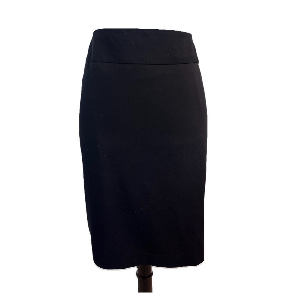 Liz Claiborne Skirt size 8 Classic Black Straight Knee Stretch Career Church